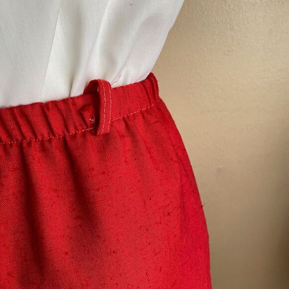 Vintage M Boston Traveler Red Textured BT Button Front Skirt Pockets Belt Loops - Picture 5 of 7